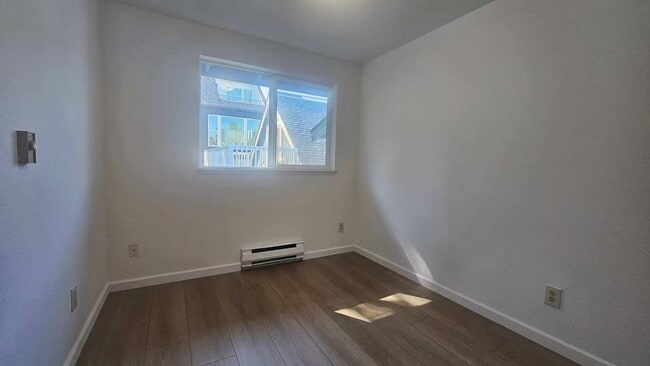 Building Photo - Charming 2-Bedroom Apt in Prime Central Se...
