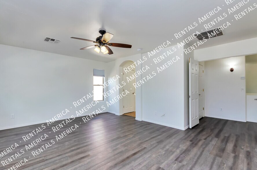 Building Photo - 60191 Verde Vista Ct