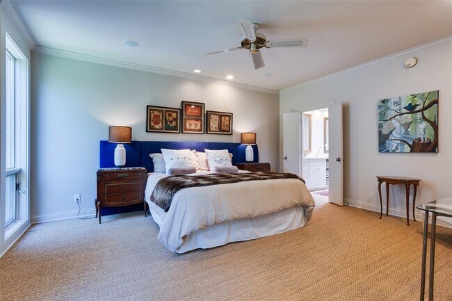 Building Photo - 3231 Tarryhollow Dr