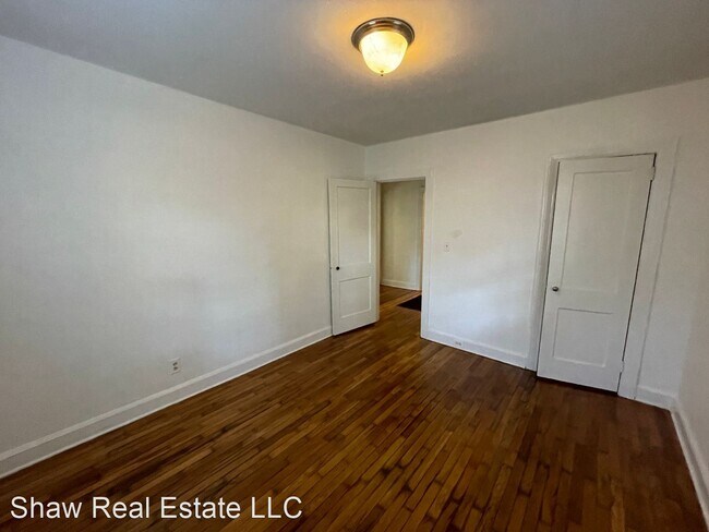 Building Photo - 2 br, 1 bath House - 2020 Klein Road