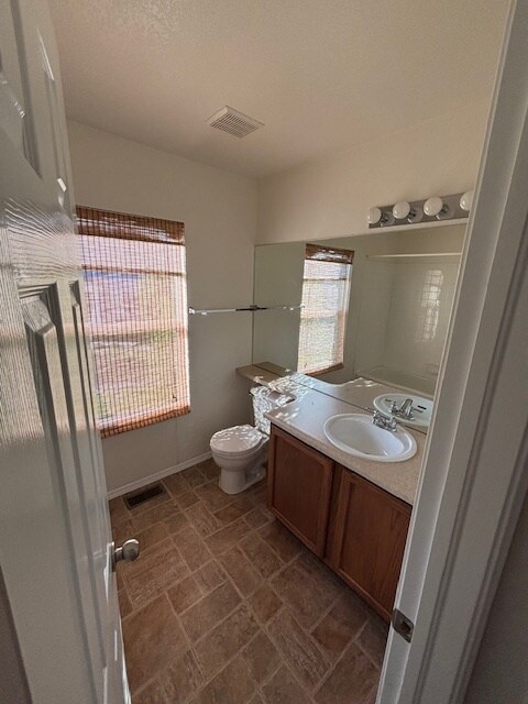 full bath - 7611 Menagerie Ln