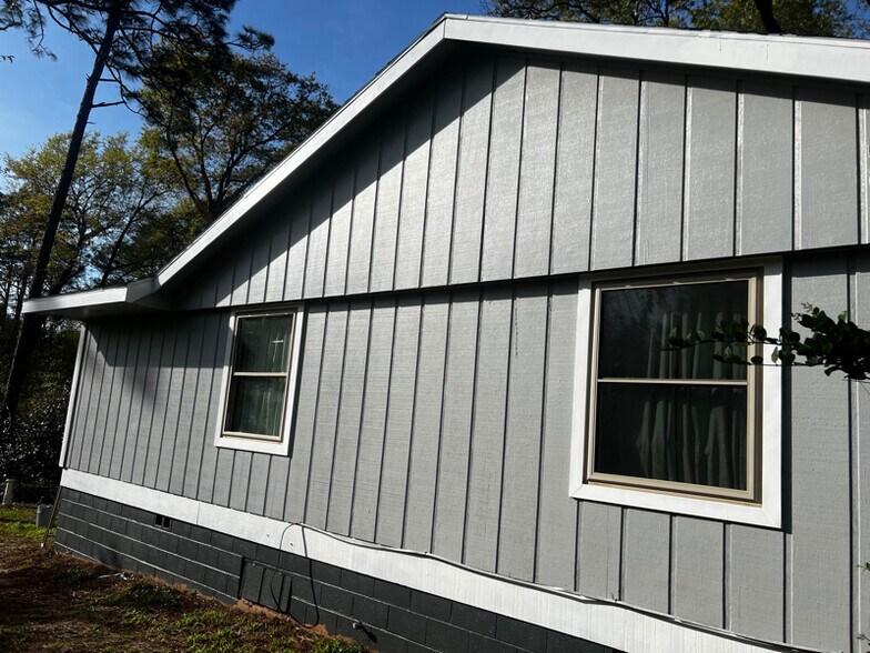 Building Photo - 129 Jean Dr