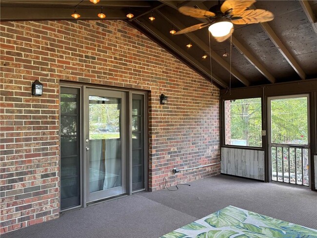 Building Photo - 209 Evans Cook Ct