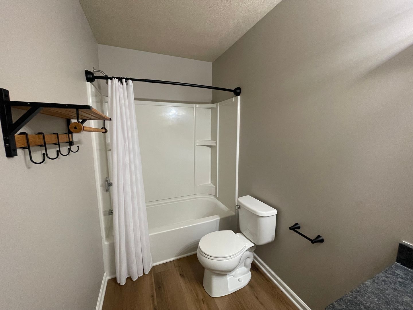 Building Photo - 24537 Brownstone Blvd