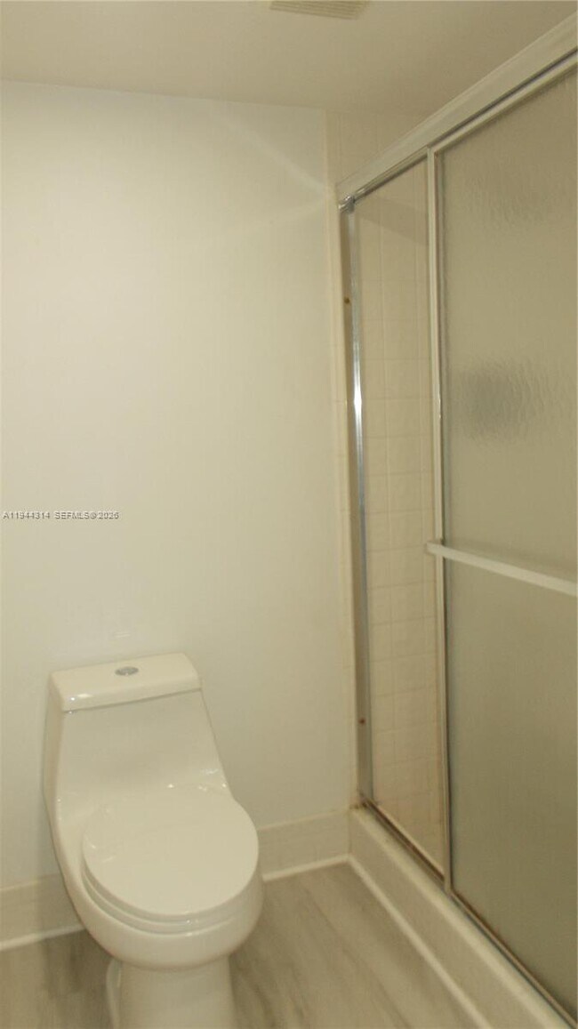 Building Photo - 300 SW 130th Terrace