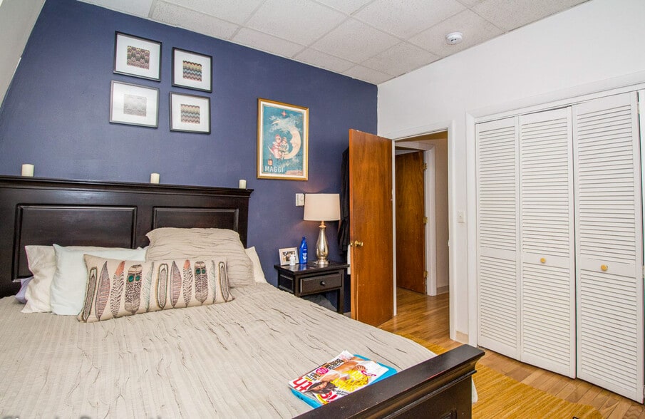 Building Photo - 217 Washington St