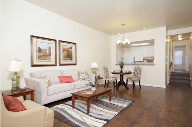 Interior Photo - 300 - 330 Parker Avenue in Rodeo