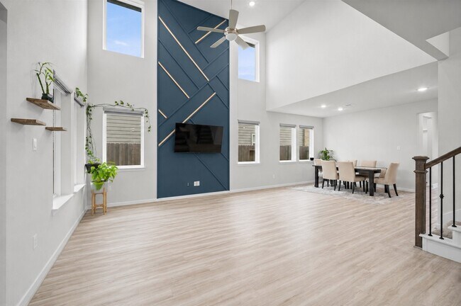 Building Photo - 8442 Harrington Grv Trl