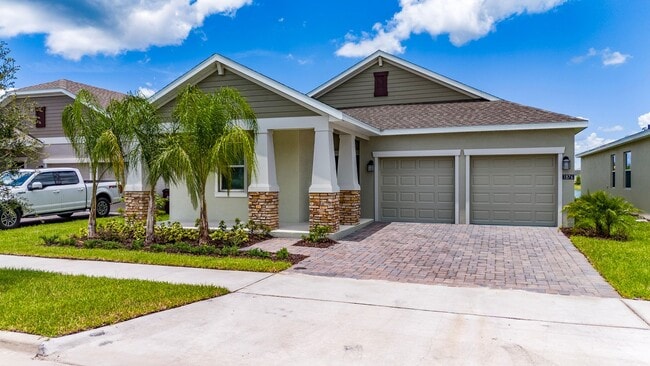 Building Photo - Beautiful and Brand New Single Family in T...