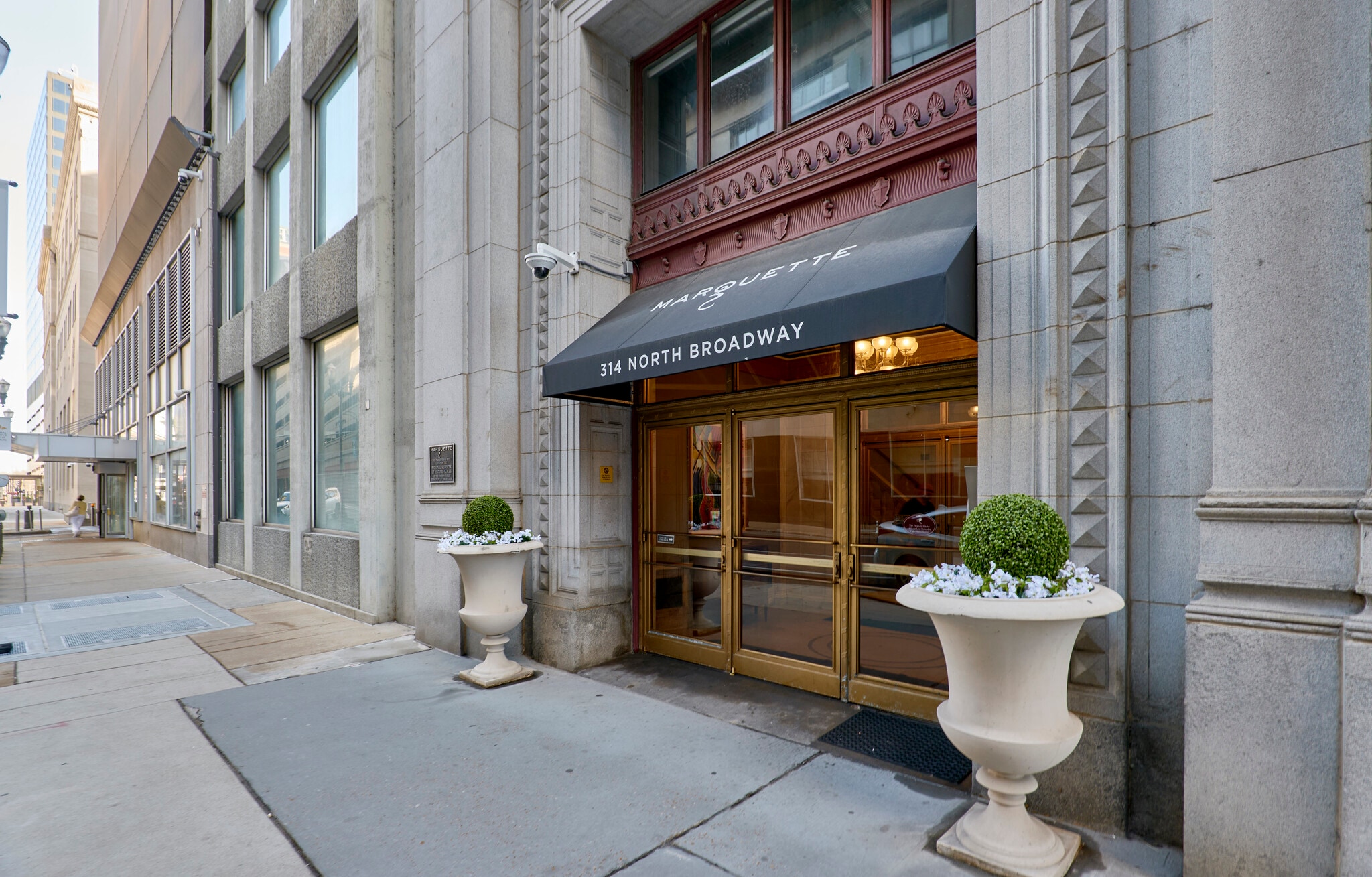 entrance - 314 N Broadway