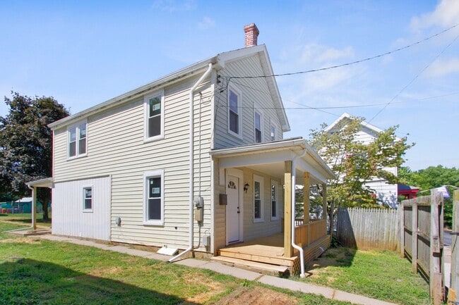 Primary Photo - Coming Soon- Charming 2 Bedroom, 1.5 Bath ...