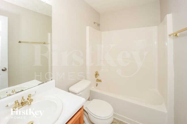 Building Photo - 110 Magnolia Walk Ln