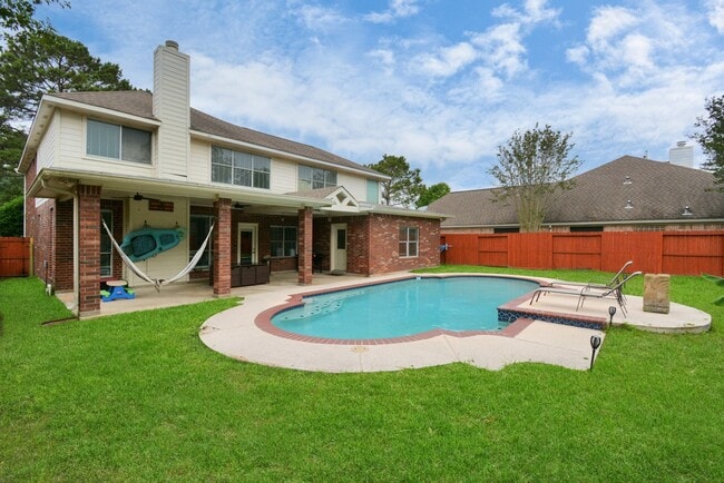 Building Photo - 2322 Lord Nelson Dr