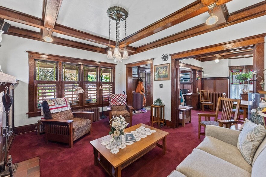 Building Photo - 452 S 800 E