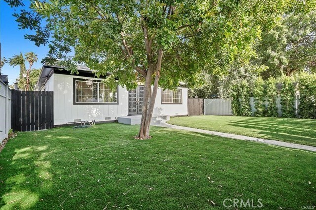 Building Photo - 5616 Buffalo Ave