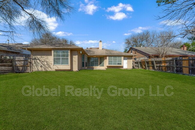 Building Photo - 8120 Forest Dawn