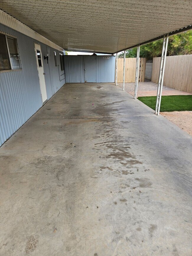 Building Photo - 2BED/2BATH MANUFACTURE HOME