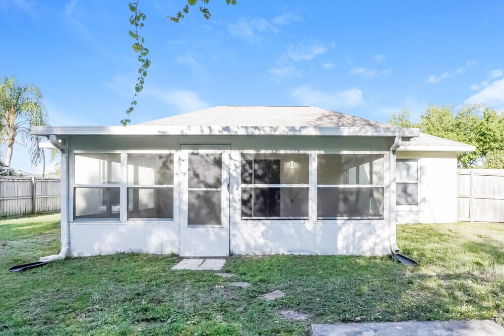 Building Photo - 4245 Sasha Trail