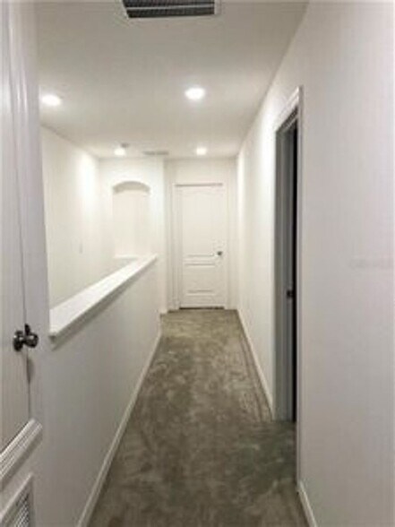 Building Photo - 3847 Exeter Ln