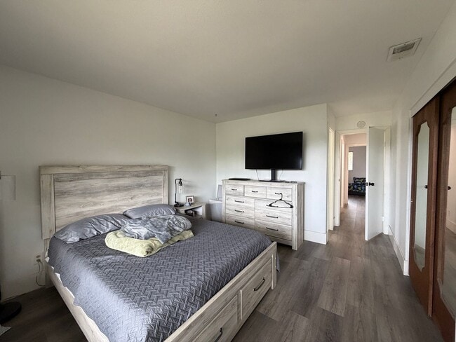 Building Photo - 3668 28th St E