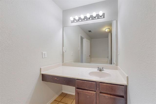 Building Photo - 3957 Polar Brook Dr