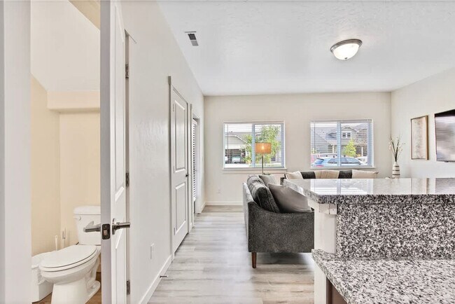 Building Photo - 5643 E Bollo St