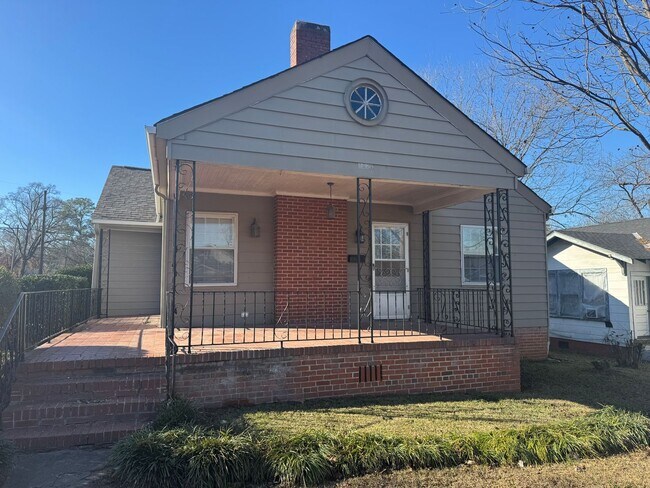 Building Photo - Tarrant