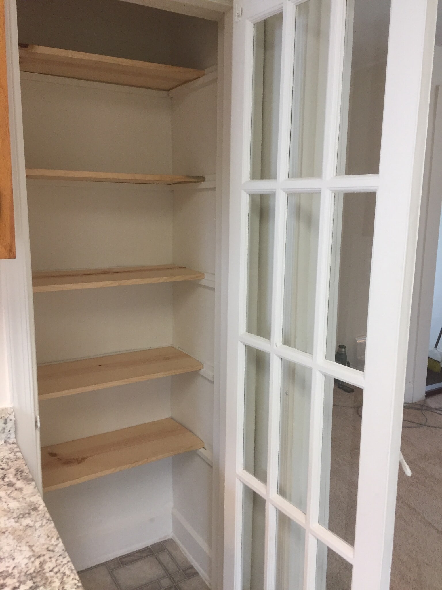 pantry - 3323 Emerson Ave