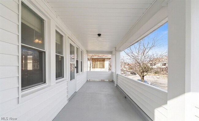 Building Photo - 3416 W 117th St