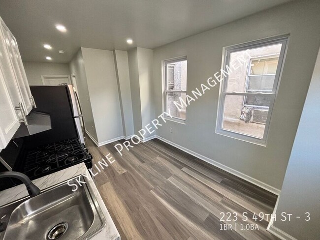 Building Photo - Renovated 1 Bedroom Apartment For Rent in ...