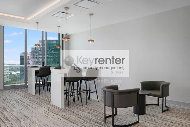 Building Photo - 400 Central Ave