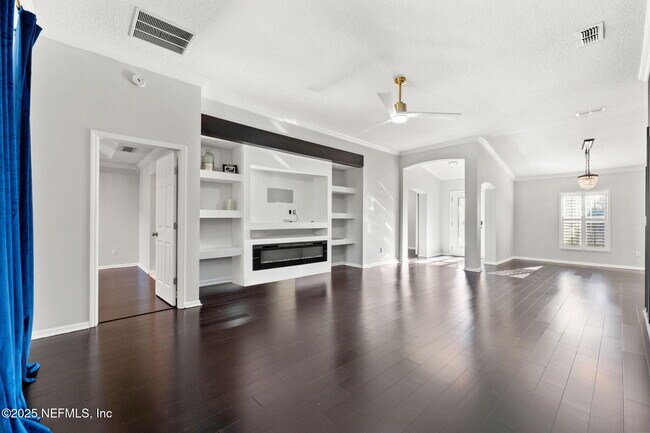 Building Photo - 16456 Tisons Blf Rd