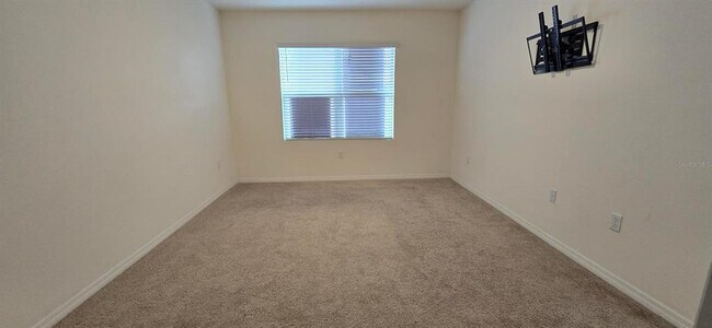 Building Photo - 804 Horsetail Dr