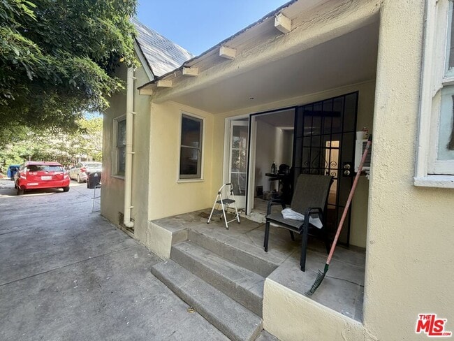 Building Photo - 14119 Erwin St