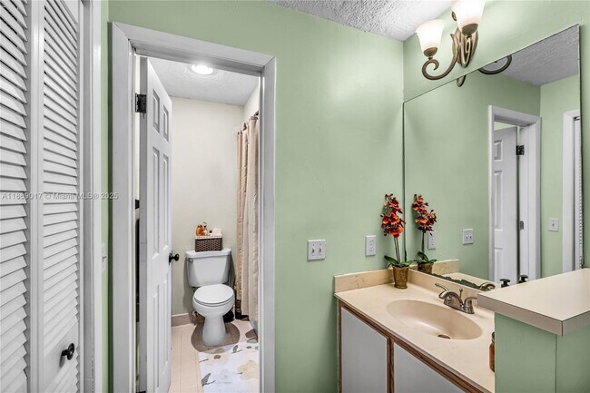 Building Photo - 2511 NW 56th Ave