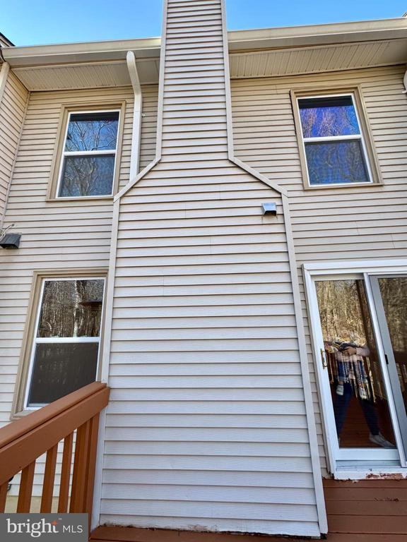 Building Photo - 6291 Kerrydale Dr