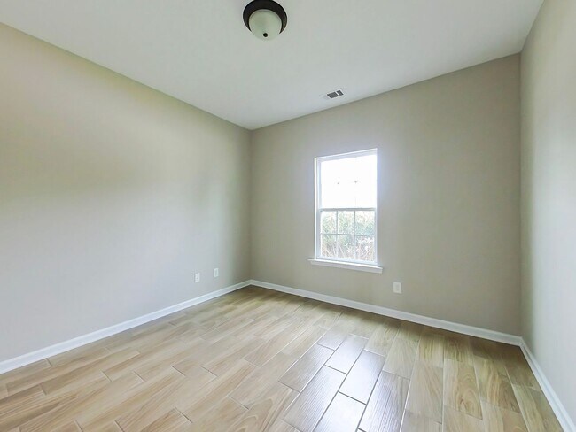 Building Photo - Beautiful 3 Bedroom in Grovetown!