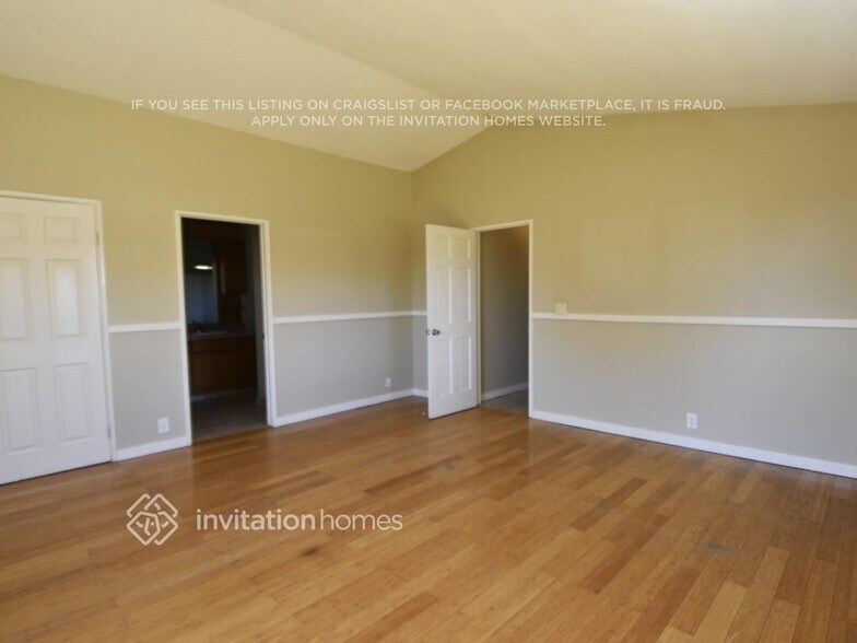 Building Photo - 516 Fortuna Dr