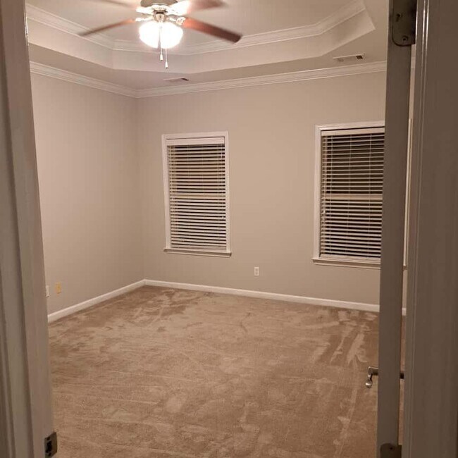 Building Photo - 4479 Flagstone Ln