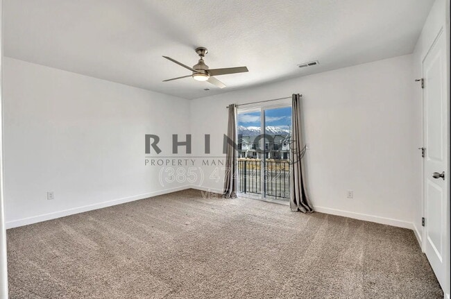 Building Photo - 880 N Herman Dr