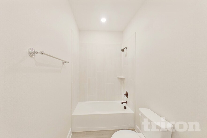 Building Photo - 1105 Butler Ave