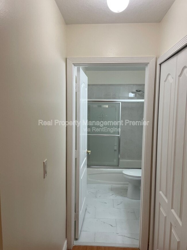 Building Photo - 12885 Connecticut St