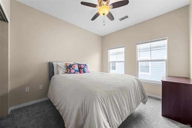 Building Photo - 9569 Pearl Cir