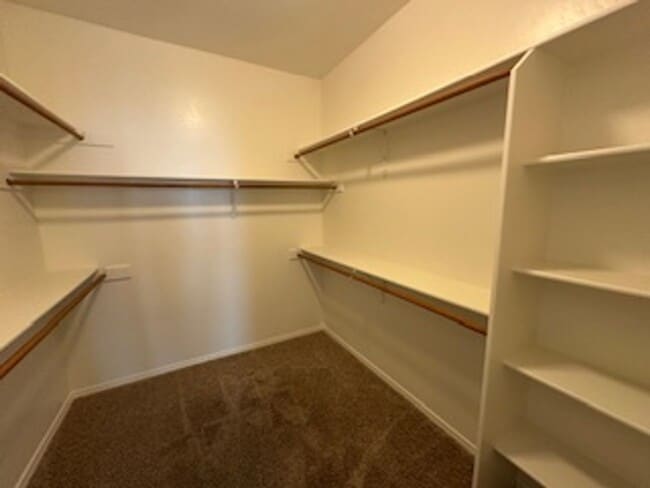 Building Photo - 4715 Zeno Pl