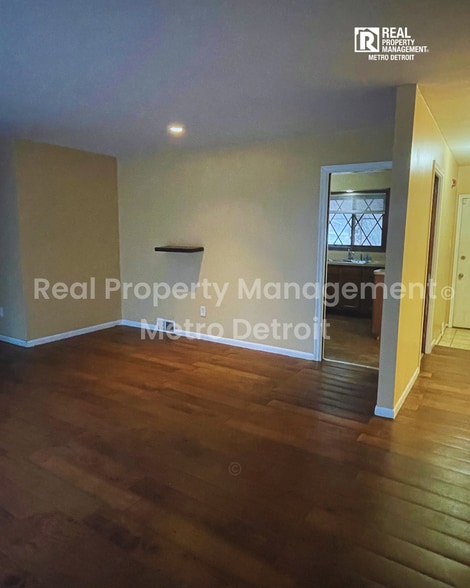 Building Photo - 29822 Rock Creek Dr