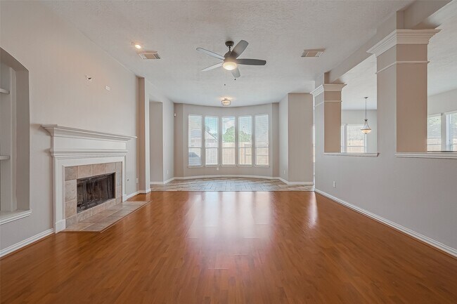 Building Photo - 7214 Glenwick Ct