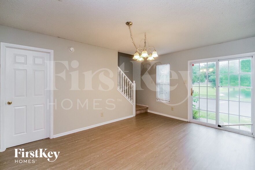 Building Photo - 14267 Clapboard Dr