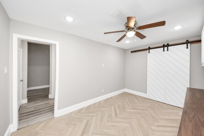 Building Photo - 10719 Lacaille Ln