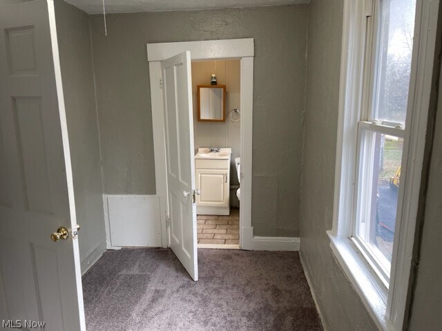 Building Photo - 2109 Halstead Ave