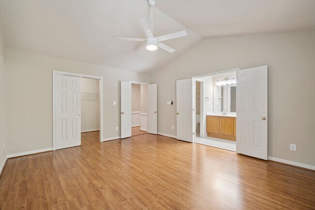 Building Photo - Beautiful 3 Bedroom Ranch Home Located In Ballantyne Area